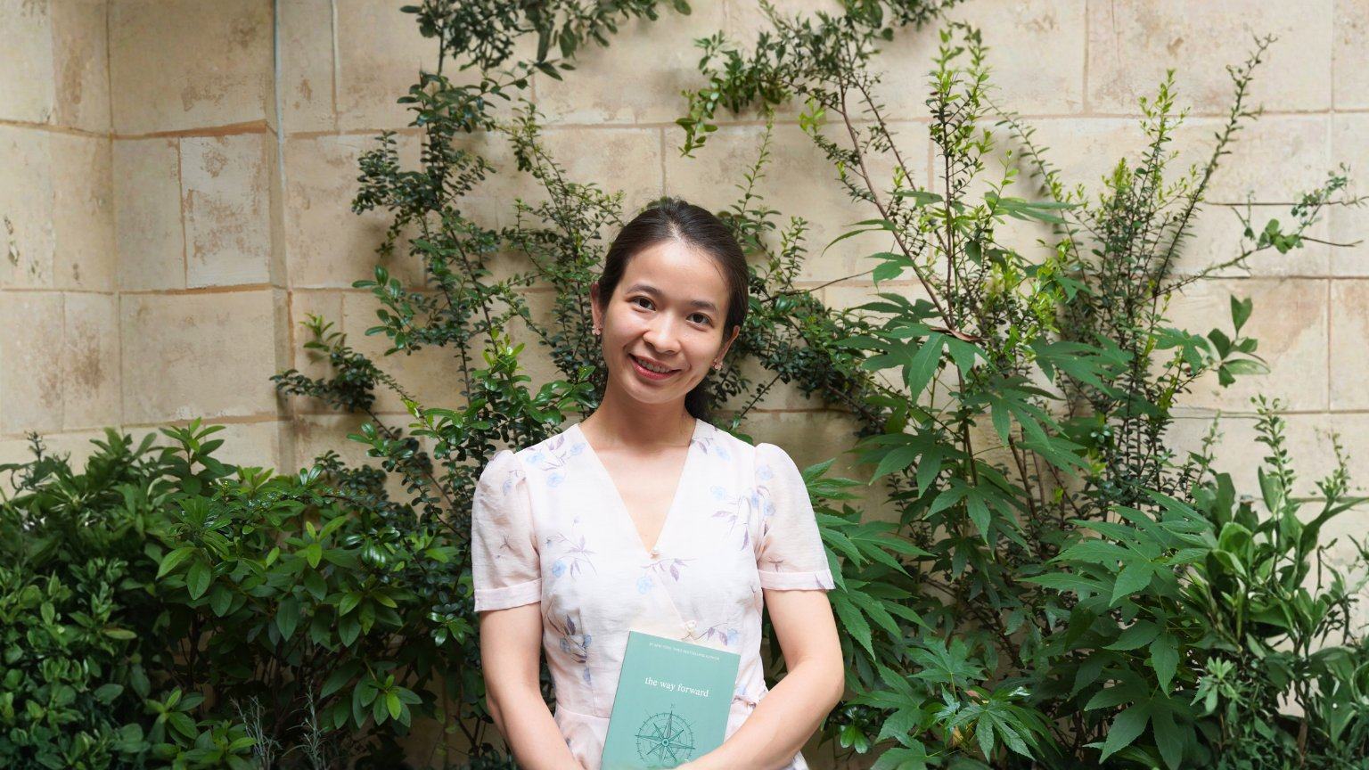 Liên hệ Thuỷ Nguyễn Coaching